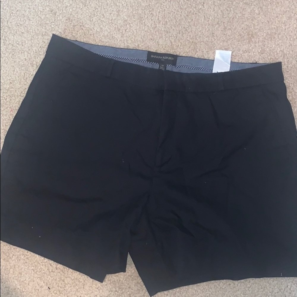 Women’s Banana Republic Black Shorts Size 12